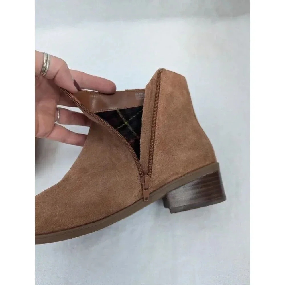 Bella~Vita Brown suede ankle boots with fringe, 1 inch heel, women's size 7 - Picture 10 of 14